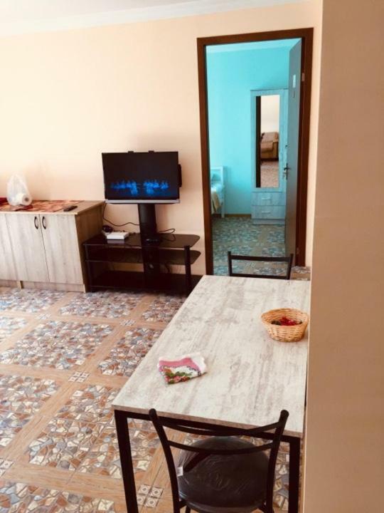 Lali Acomodação com café da manhã Tbilisi Exterior foto